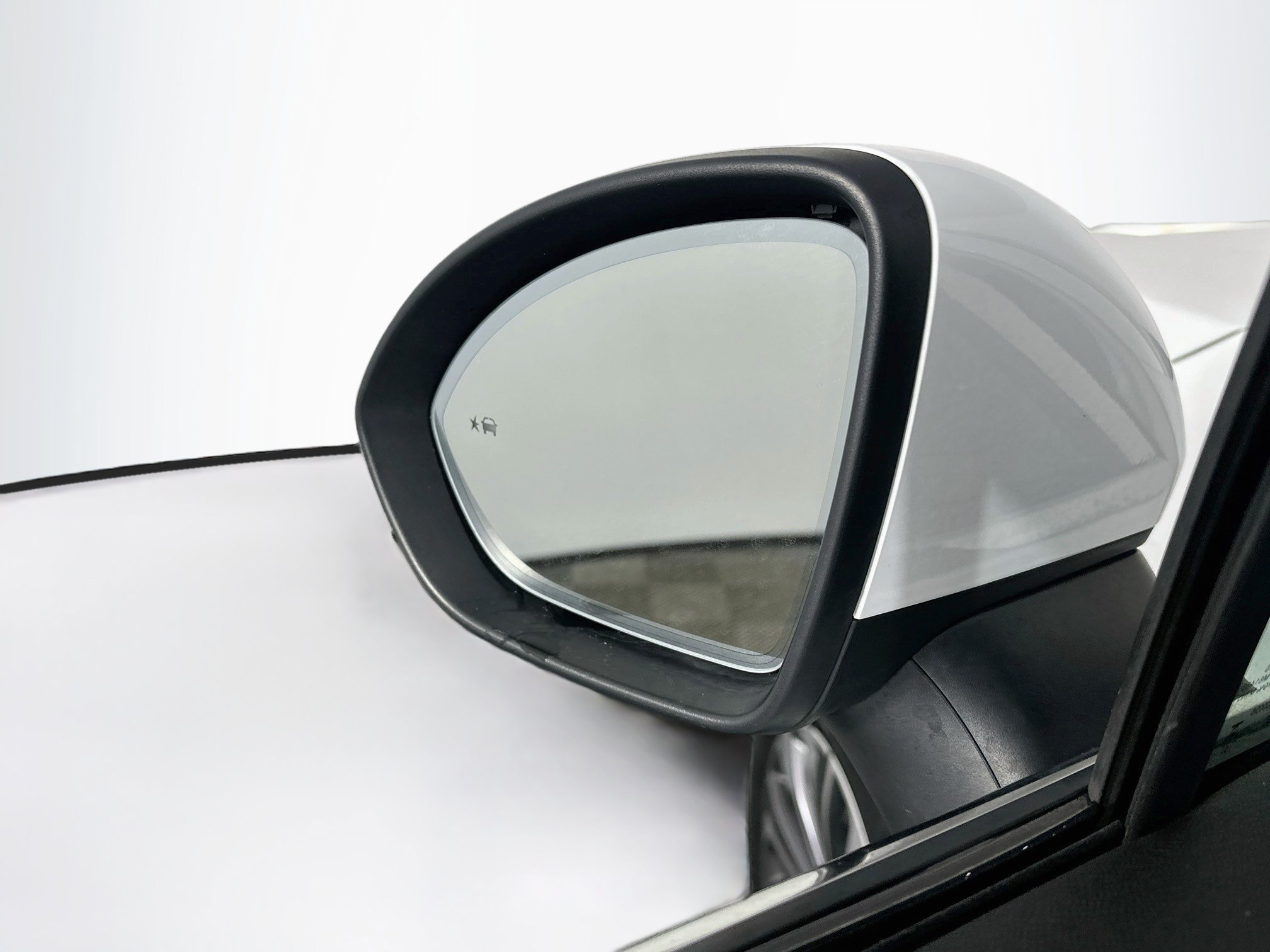 Used 2024 Buick Envision Preferred AWD/4WD image 16