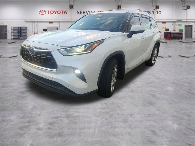 Used 2022 Toyota Highlander Limited AWD/4WD image 3