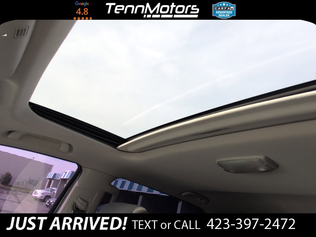 Used 2011 Toyota Tundra 4x4 CrewMax image 16