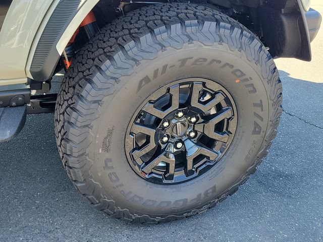 New 2026 Ford Bronco Raptor w/ Interior Carbon Fiber Pack AWD/4WD image 7
