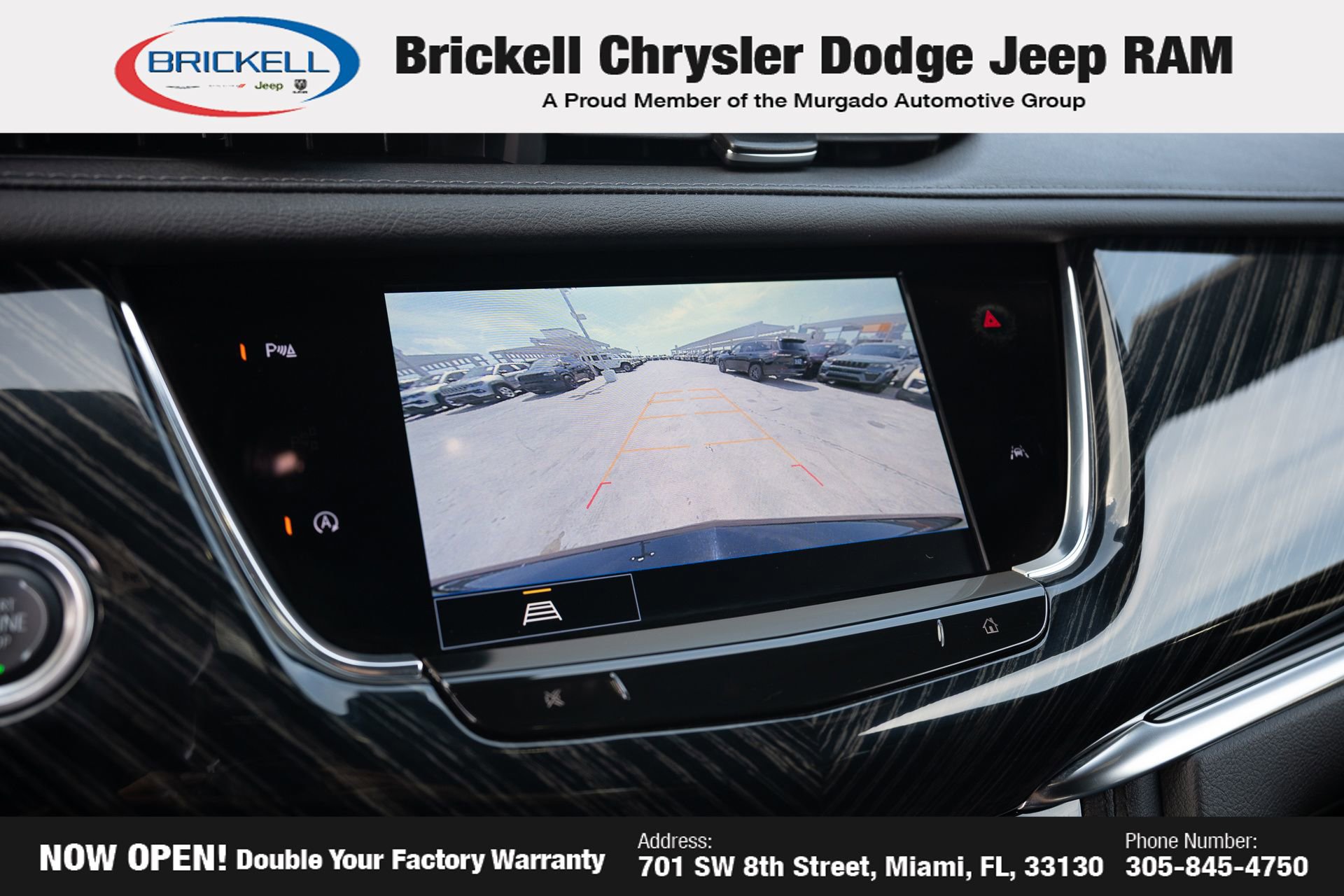 Used 2025 Cadillac XT6 Premium Luxury image 32