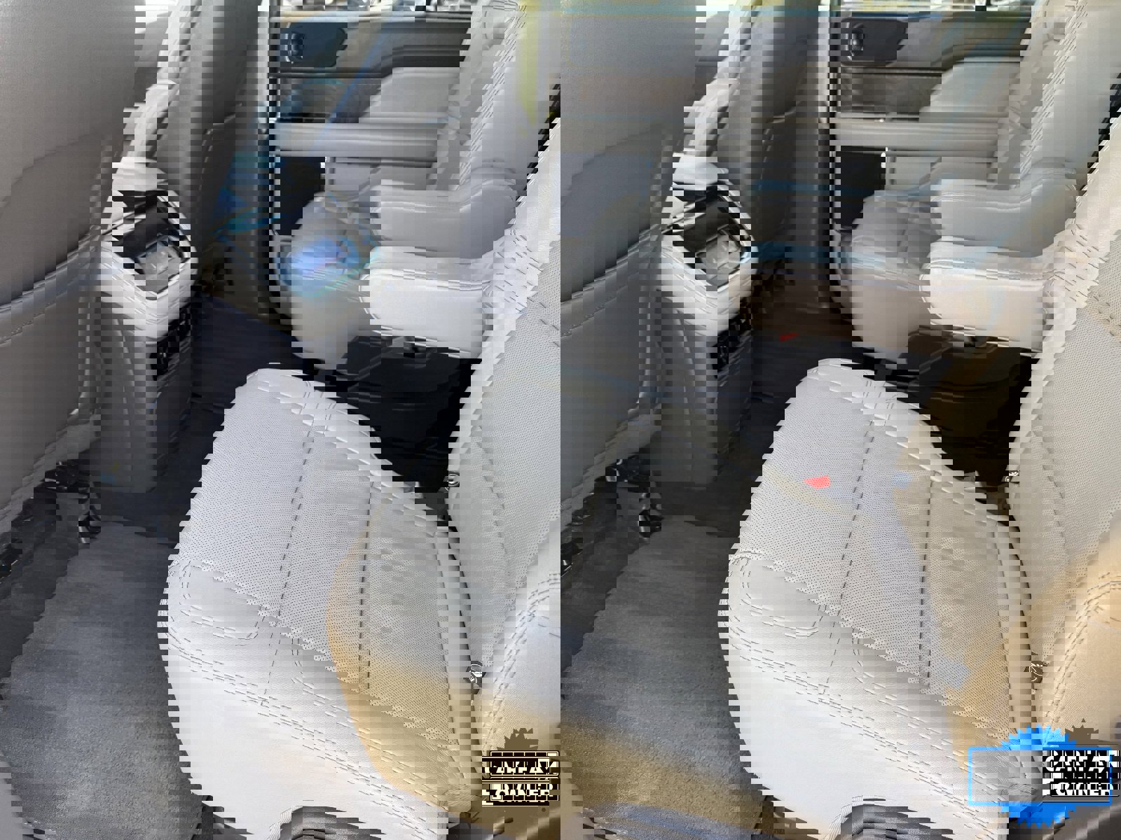 Used 2023 Lincoln Navigator Reserve image 18