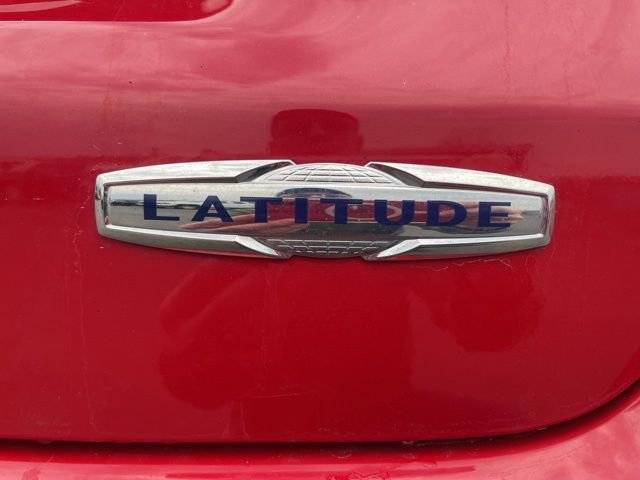 Used 2019 Jeep Compass Latitude w/ Popular Equipment Group image 4