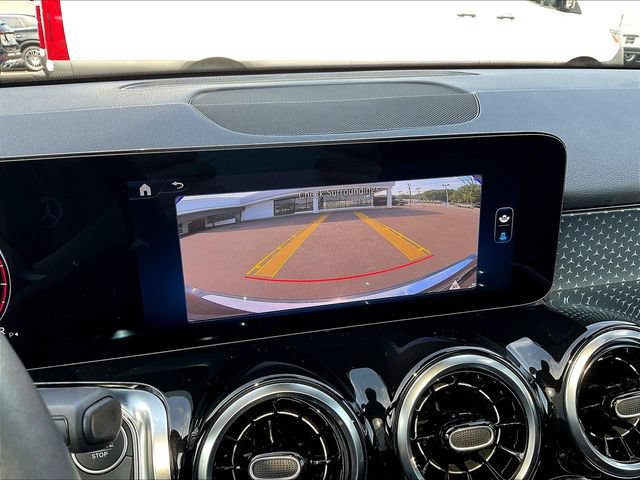 Used 2026 Mercedes-Benz GLB 250 4MATIC image 16