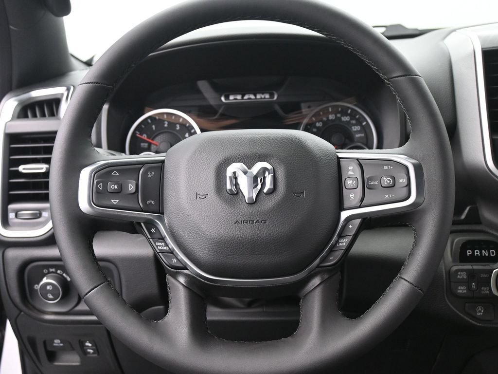 New 2026 RAM 1500 Big Horn AWD/4WD image 28