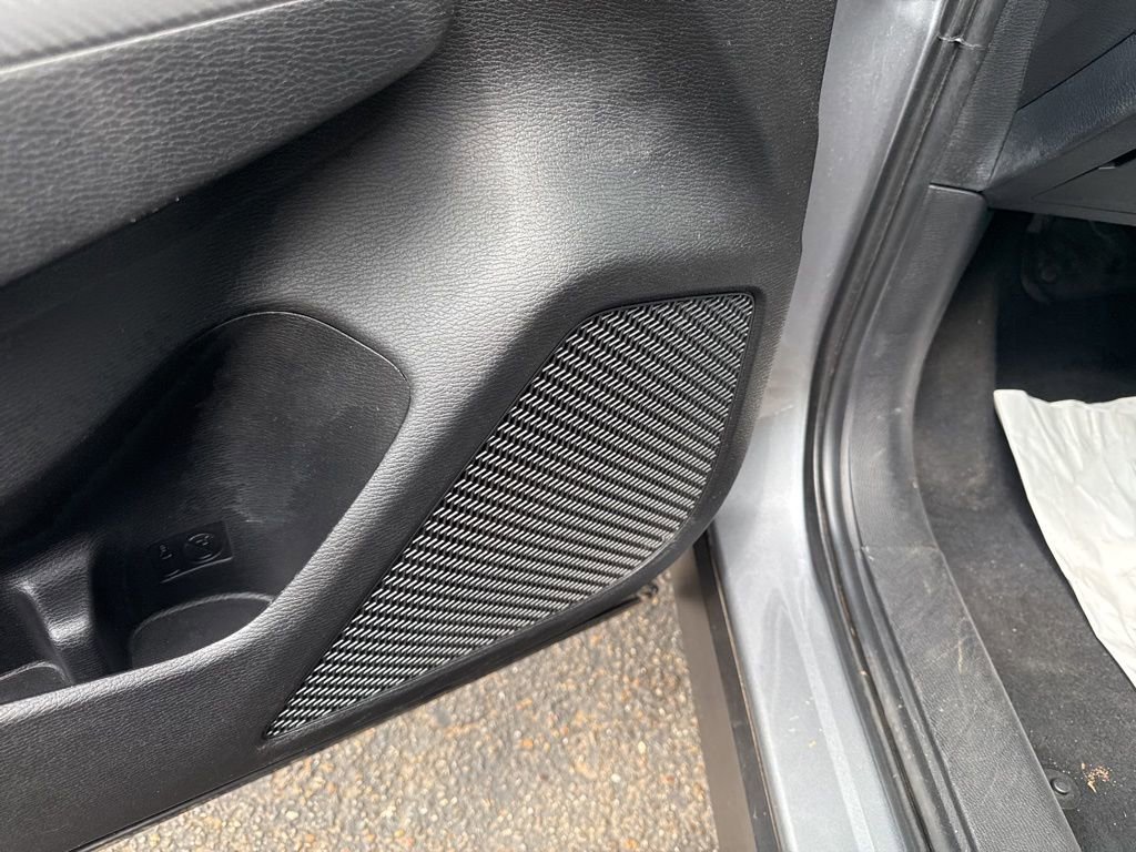 Used 2023 Mitsubishi Outlander SEL FWD image 17