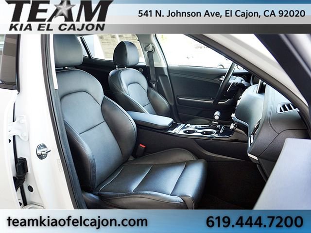 Used 2018 Kia Stinger Premium RWD image 13