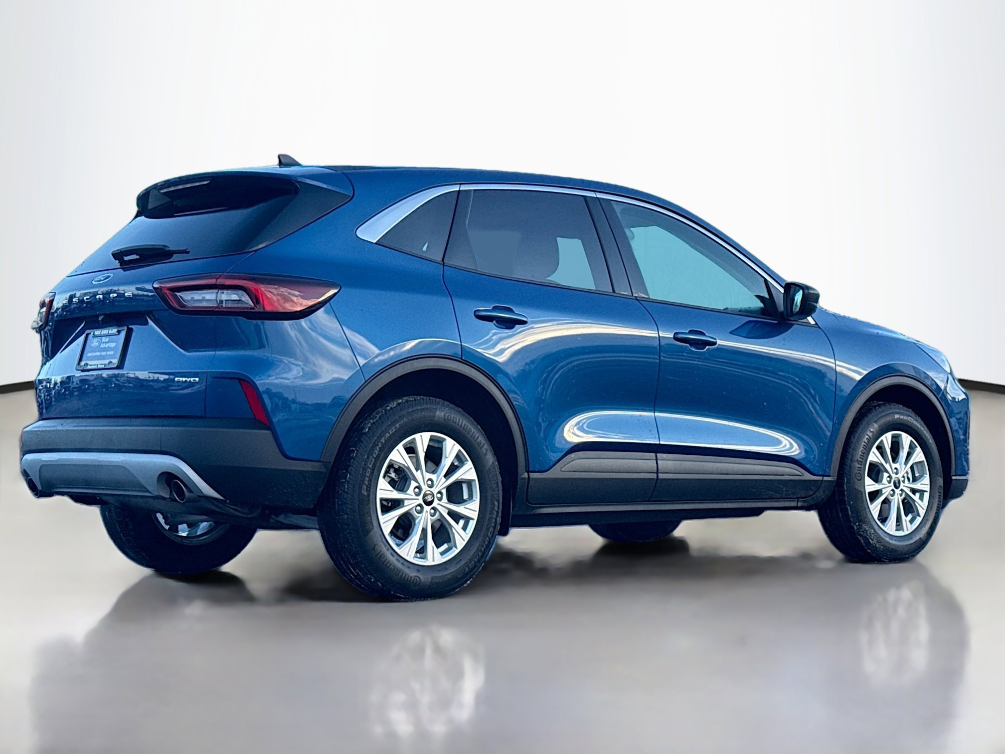 Certified 2023 Ford Escape Active video 2