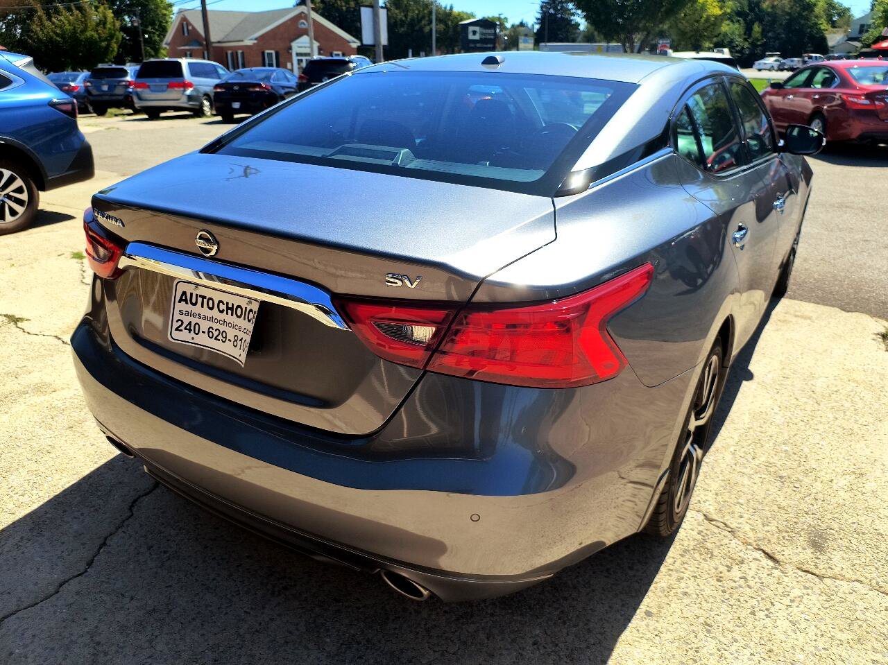 Used 2018 Nissan Maxima 3.5 SV image 14
