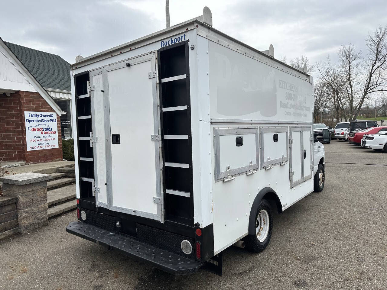 Used 2016 Ford E-350 and Econoline 350 Super Duty w/ Power Windows & Locks Group RWD image 7