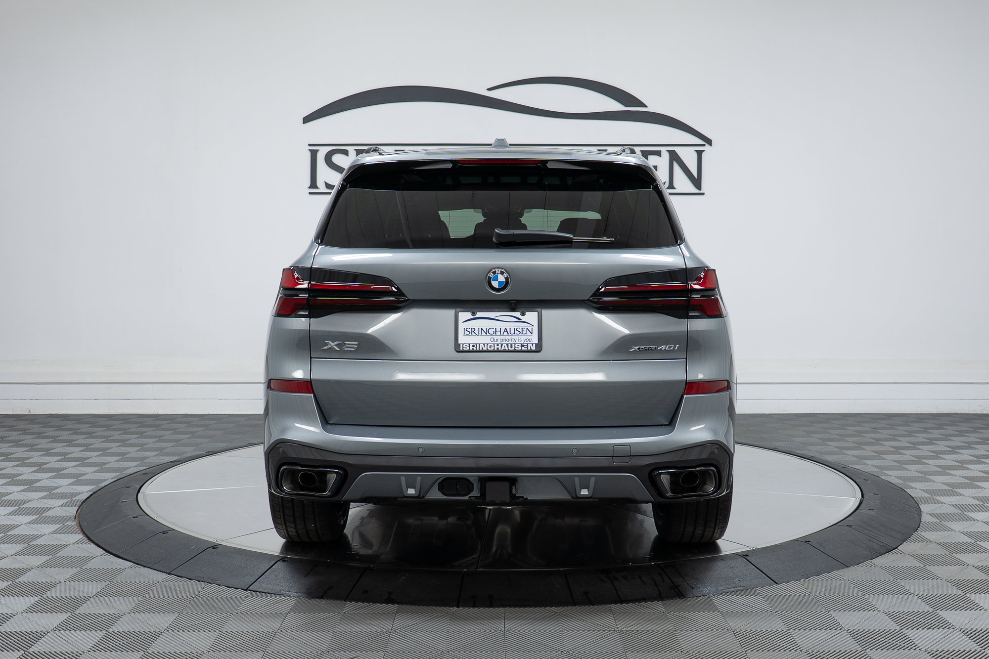 New 2026 BMW X5 xDrive40i w/ M Sport Package AWD/4WD image 6