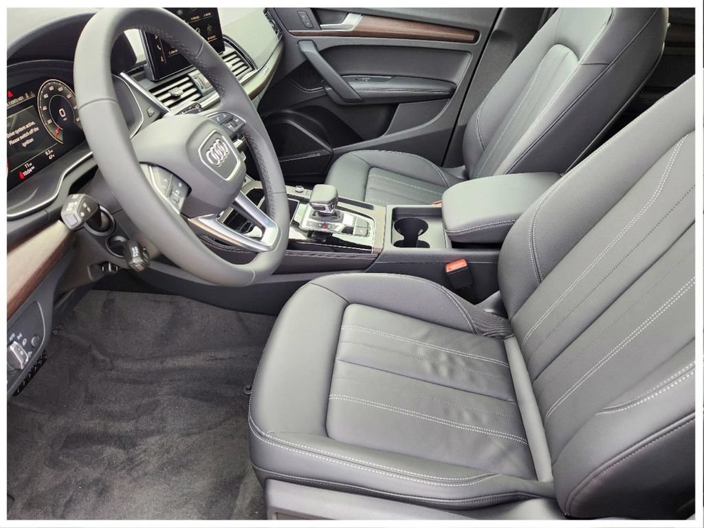 Certified 2023 Audi Q5 2.0T Premium Plus w/ Premium Plus Package AWD/4WD image 13