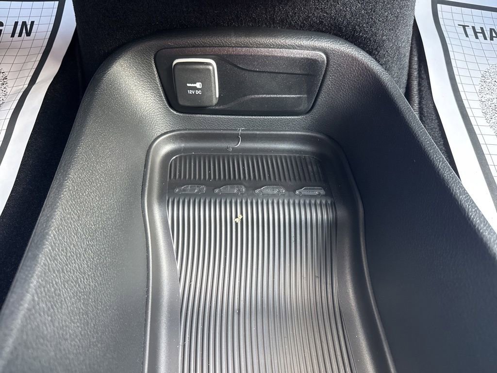 New 2026 Chrysler Pacifica Select image 35