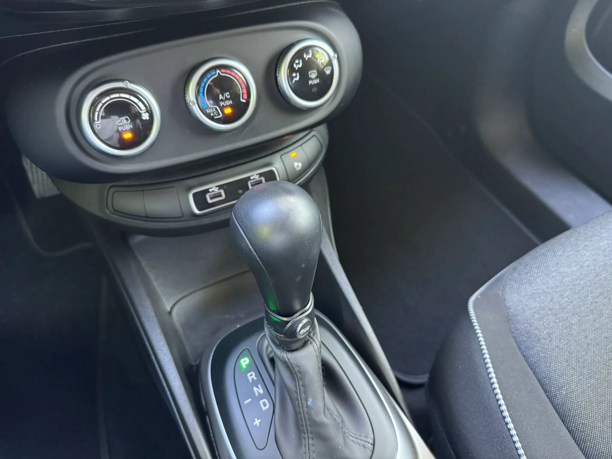 Used 2021 FIAT 500X Pop w/ Sport Appearance Package AWD/4WD image 29