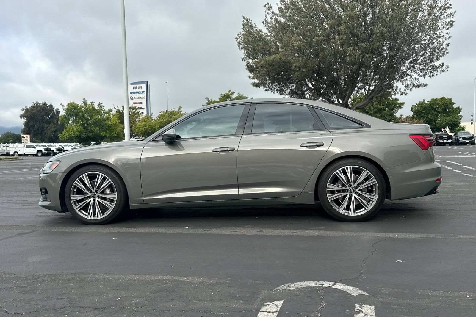 Used 2023 Audi A6 Premium Plus w/ Premium Plus Package AWD/4WD image 7