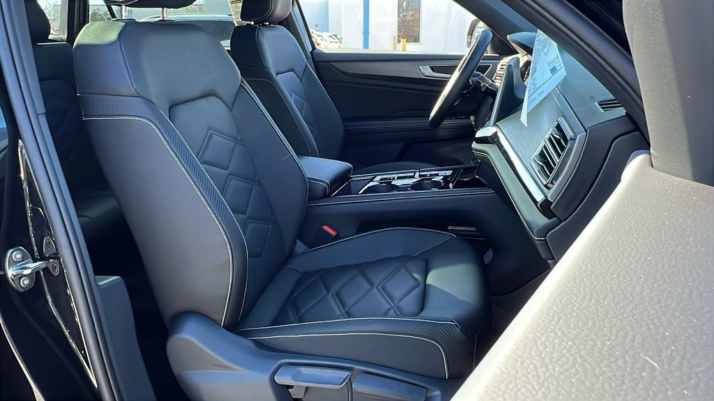 New 2026 Volkswagen Atlas Cross Sport SE AWD/4WD image 8