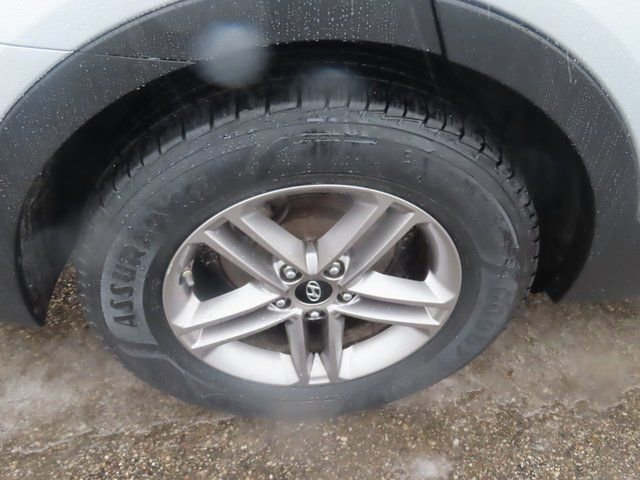 Used 2017 Hyundai Santa Fe Sport image 12