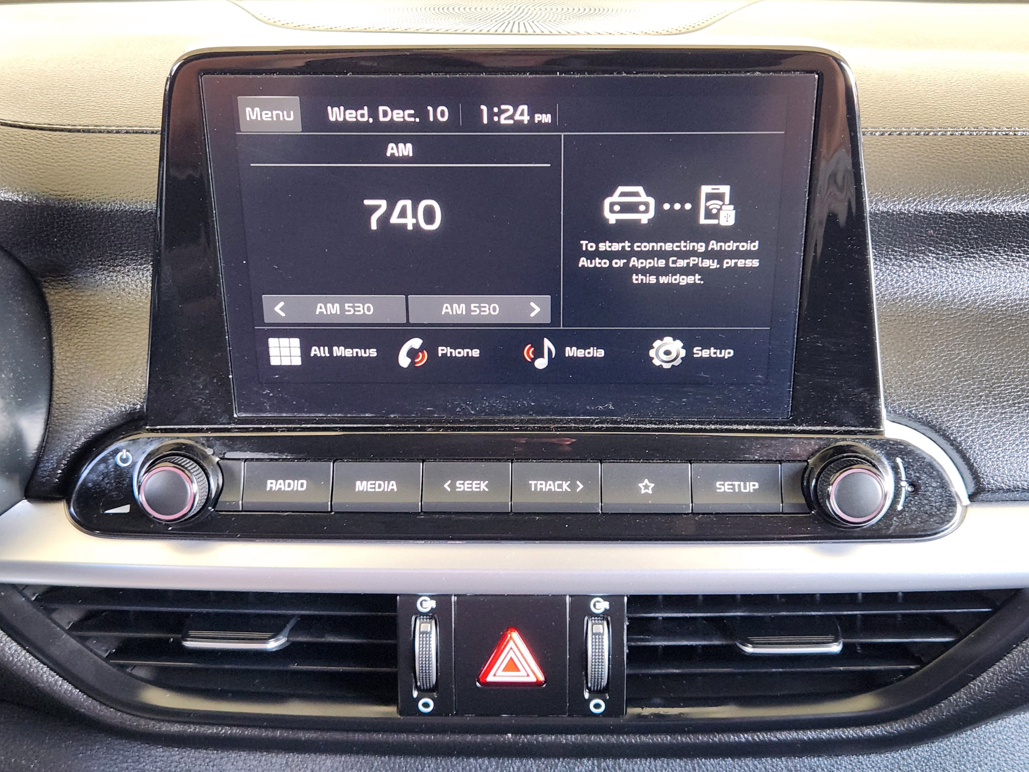 Used 2023 Kia Forte LX image 18