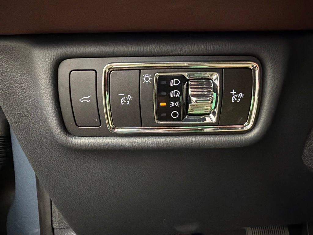 New 2026 Lincoln Aviator Reserve AWD/4WD image 23