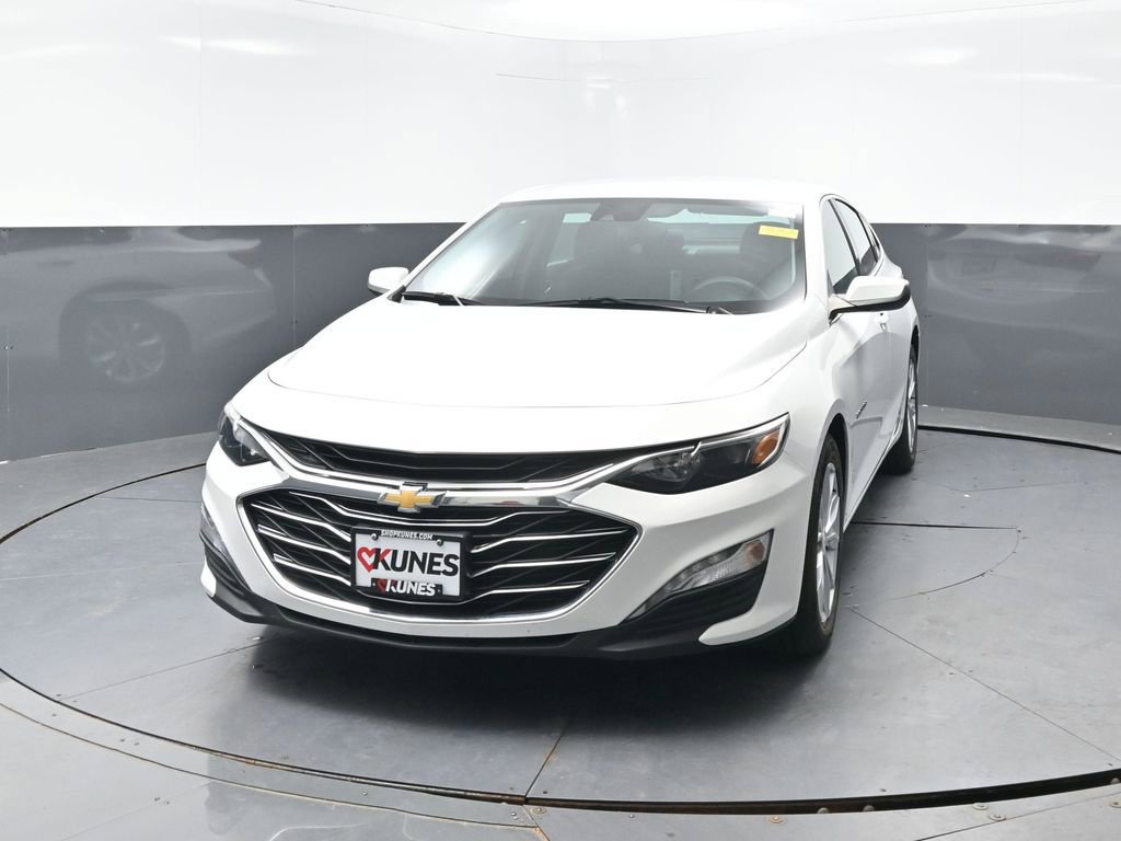 Used 2025 Chevrolet Malibu LT FWD image 7