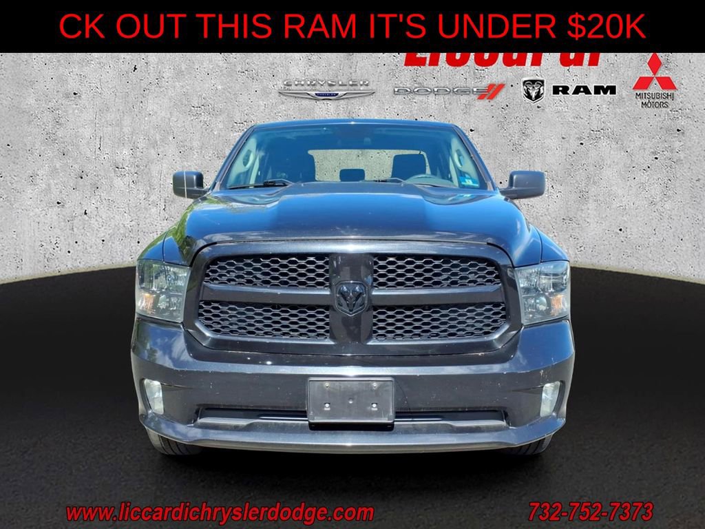 Used 2018 RAM 1500 Express w/ Black Ram 1500 Express Group AWD/4WD image 2