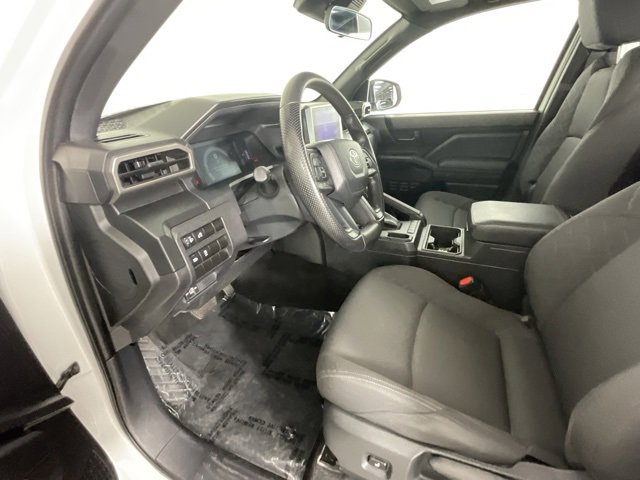 Used 2024 Toyota Tacoma SR image 17