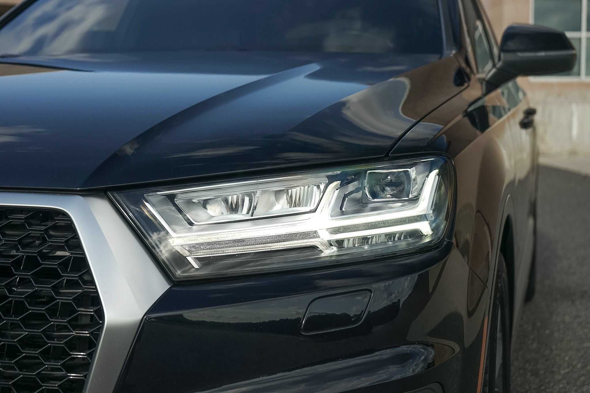 Used 2018 Audi Q7 3.0T Prestige AWD/4WD image 8