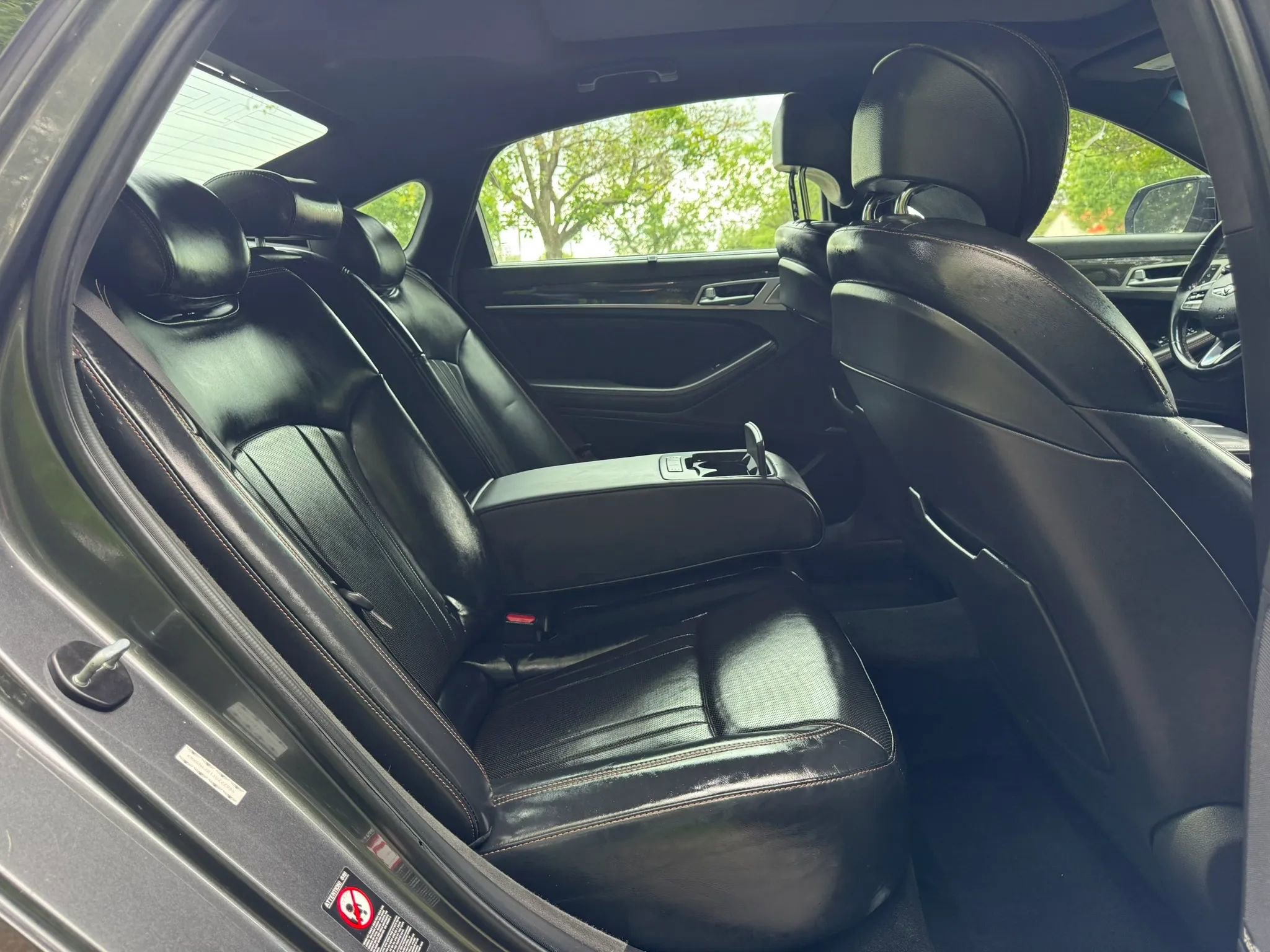 Used 2018 Genesis G80 3.3T Sport RWD image 14