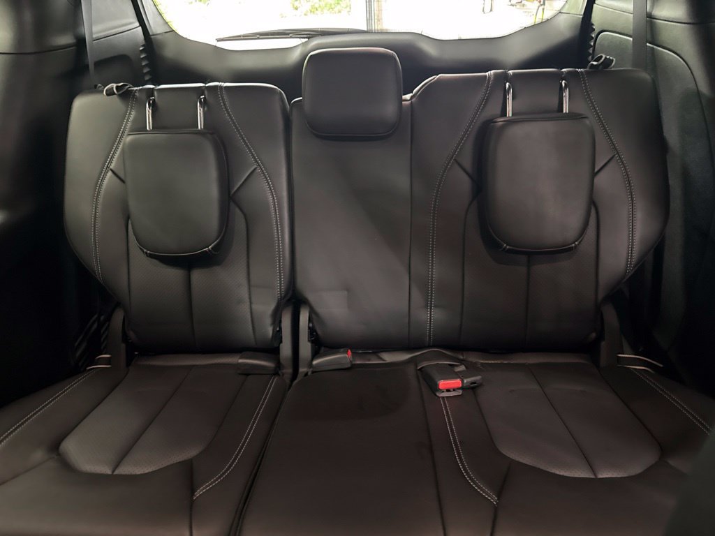 Used 2026 Chrysler Pacifica Select FWD image 22