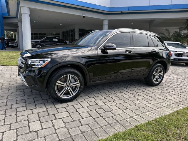 Used 2022 Mercedes-Benz GLC 300 w/ Premium Package Lite image 21