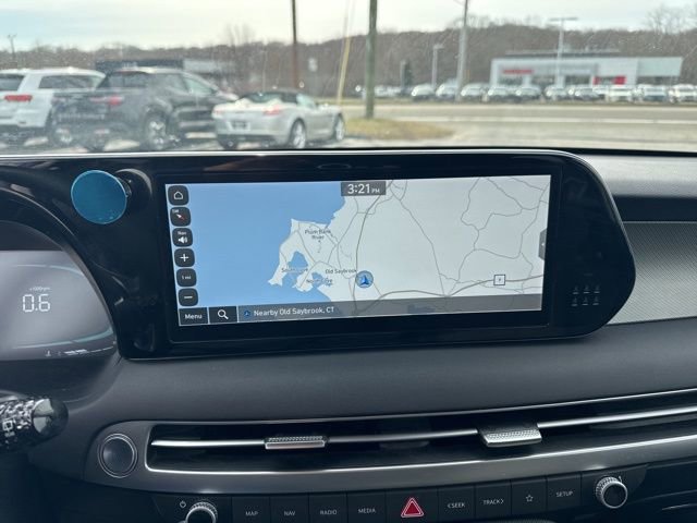 Used 2023 Hyundai Palisade SE image 2