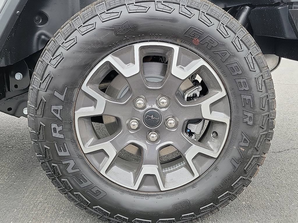 New 2025 Jeep Wrangler Sahara image 19