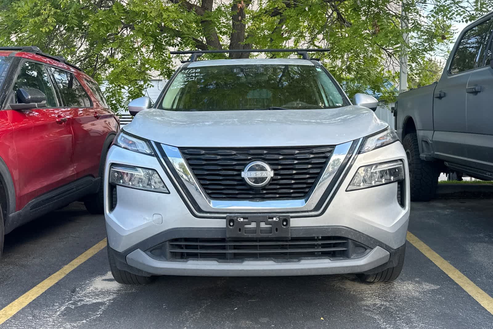 Used 2023 Nissan Rogue SV AWD/4WD image 2