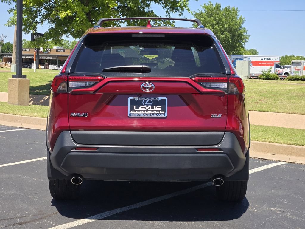 Used 2024 Toyota RAV4 XLE Premium FWD image 6