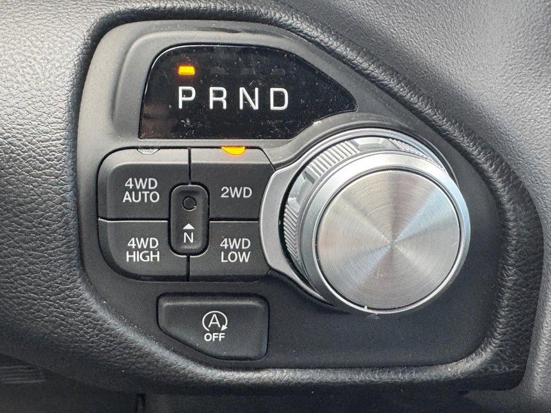 Used 2025 RAM 1500 Laramie image 18