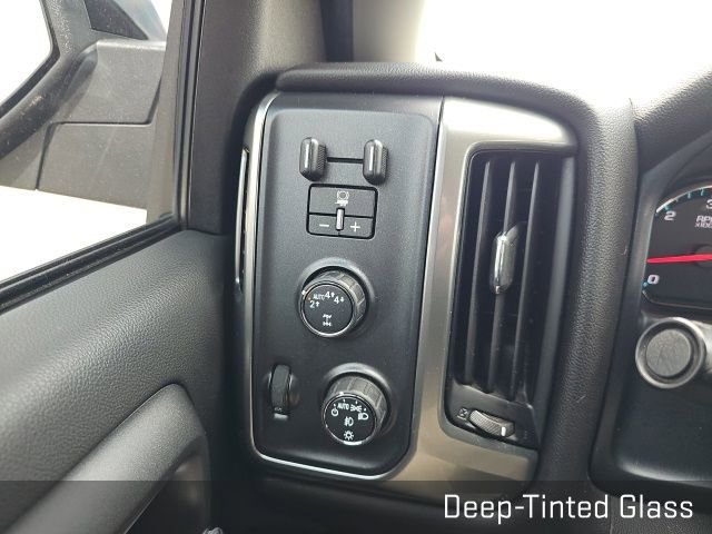 Used 2018 Chevrolet Silverado 1500 LT w/ All Star Edition image 44