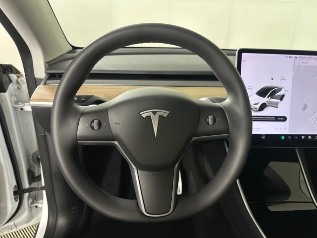 Used 2021 Tesla Model Y Performance image 13