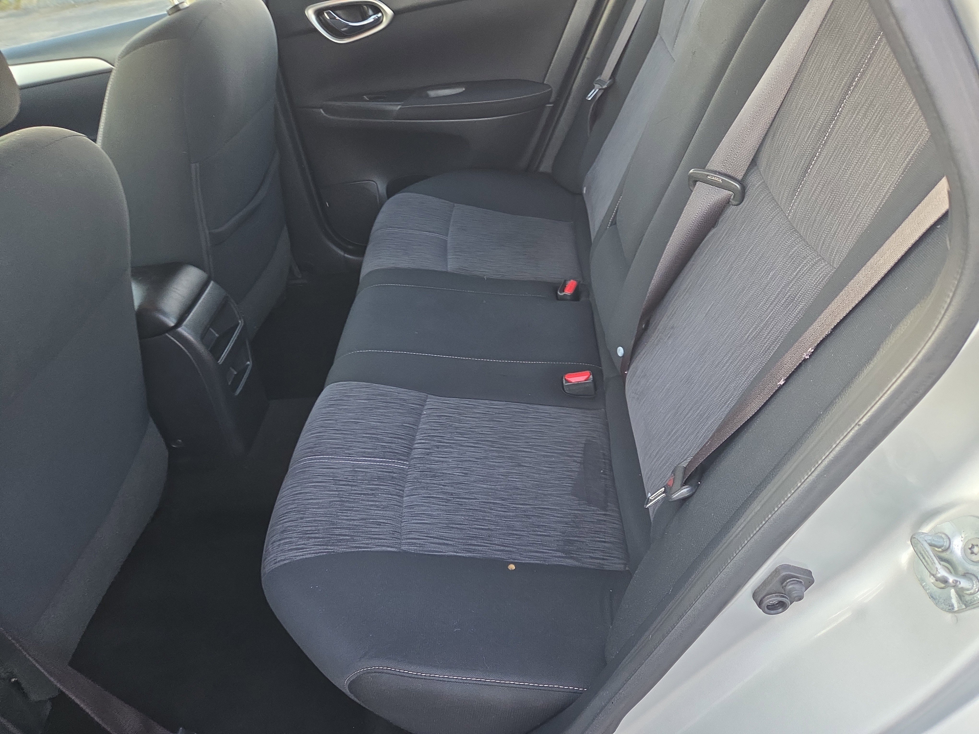 Used 2014 Nissan Sentra SV FWD image 12