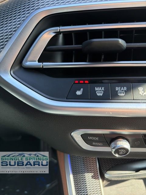 Used 2019 BMW X5 xDrive50i w/ M Sport Package image 68