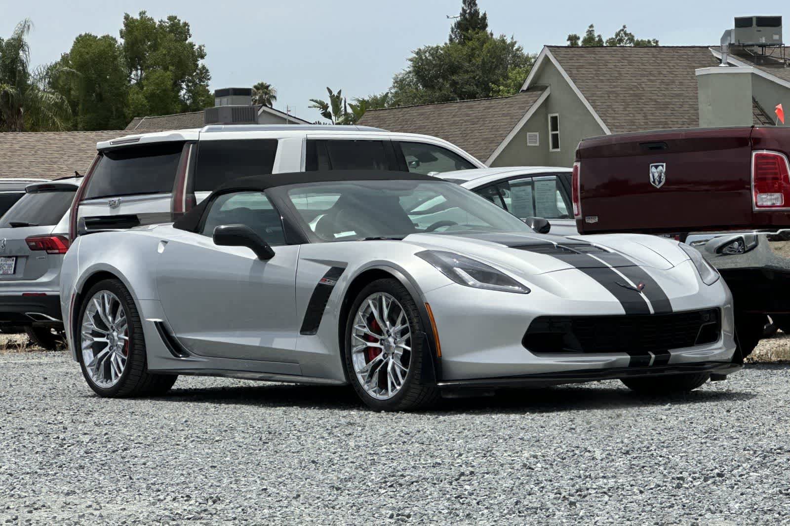 Used 2018 Chevrolet Corvette Z06 RWD image 10