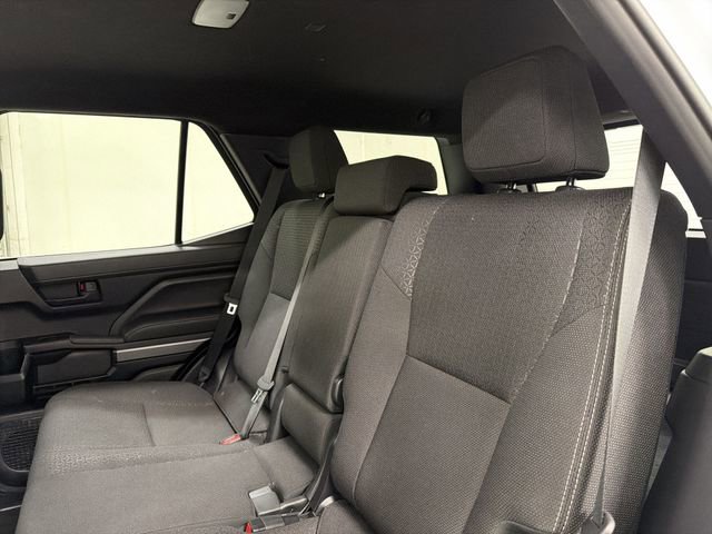Used 2025 Toyota 4Runner SR5 image 16