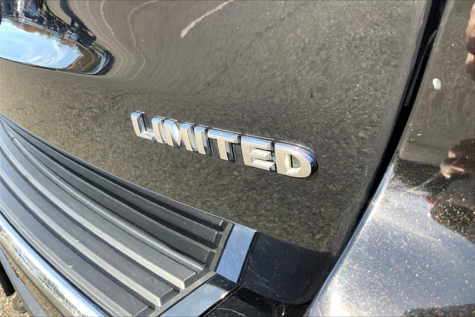 Used 2021 Jeep Grand Cherokee Limited w/ Trailer Tow Group IV image 9