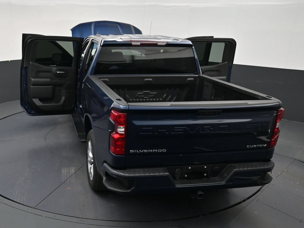 Used 2023 Chevrolet Silverado 1500 Custom RWD image 31