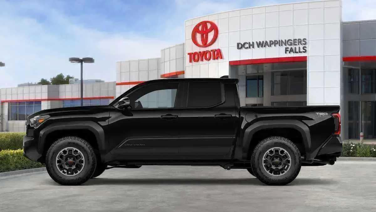 New 2026 Toyota Tacoma TRD Off-Road AWD/4WD image 6