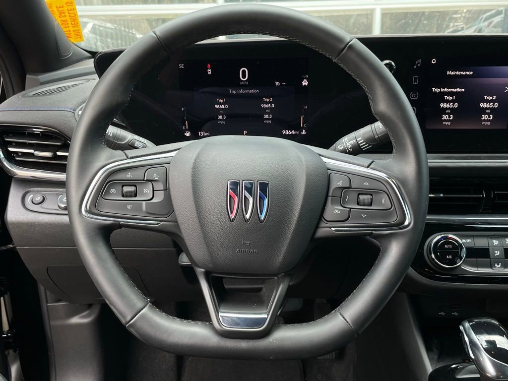 Used 2025 Buick Envista Sport Touring w/ Convenience II Package image 15