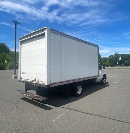 Used 2019 Ford E-350 and Econoline 350 Super Duty w/ Power Windows & Locks Group RWD image 4