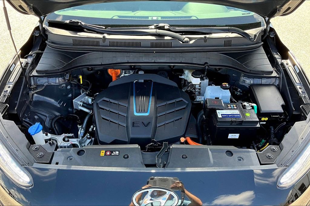 Used 2023 Hyundai Kona SE image 31