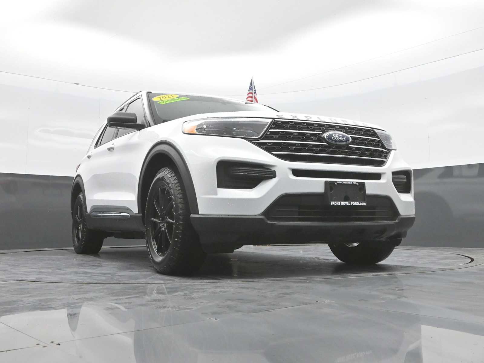 Certified 2021 Ford Explorer XLT w/ Class III Trailer Tow Package AWD/4WD image 37