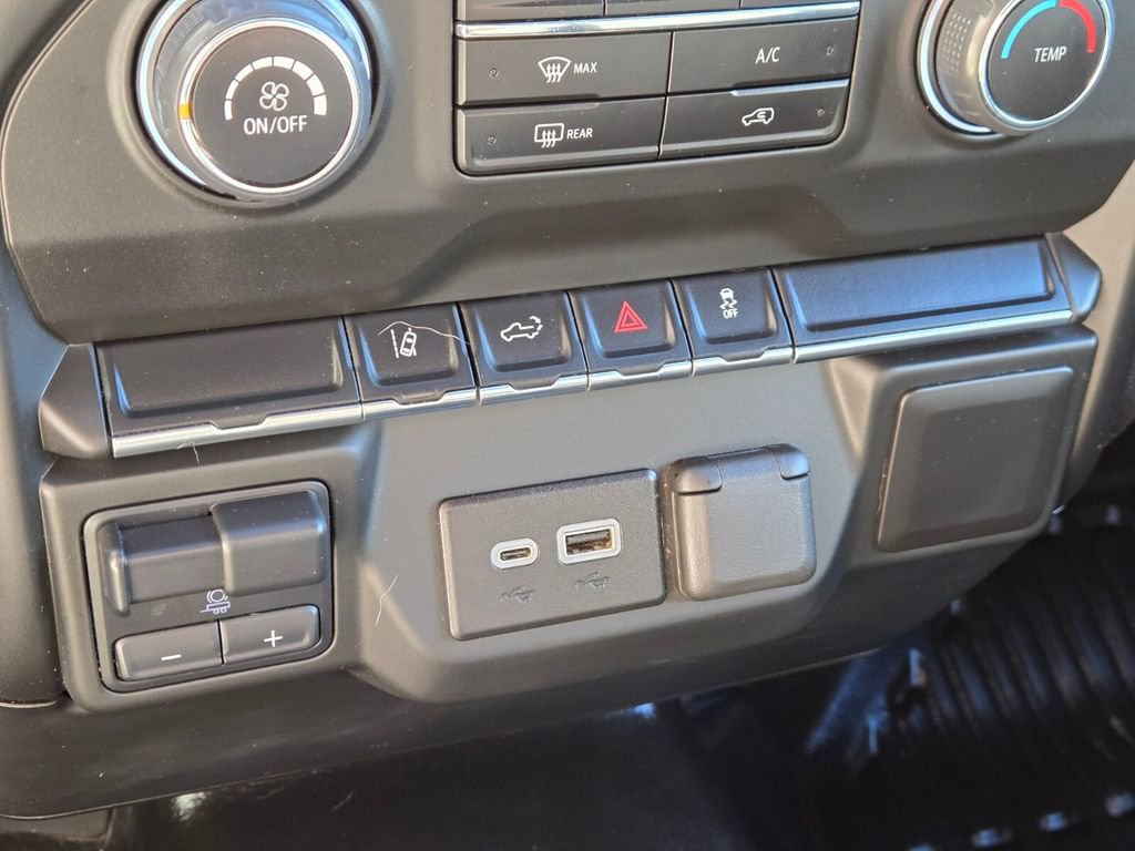 Used 2024 Chevrolet Silverado 2500 W/T w/ WT Convenience Package image 27