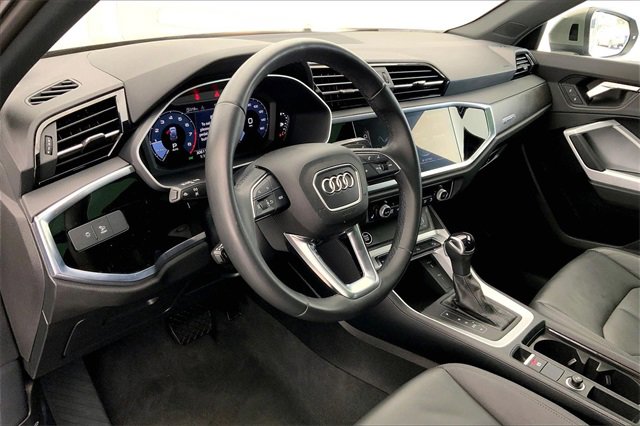 Certified 2023 Audi Q3 2.0T Premium w/ Convenience Package image 14